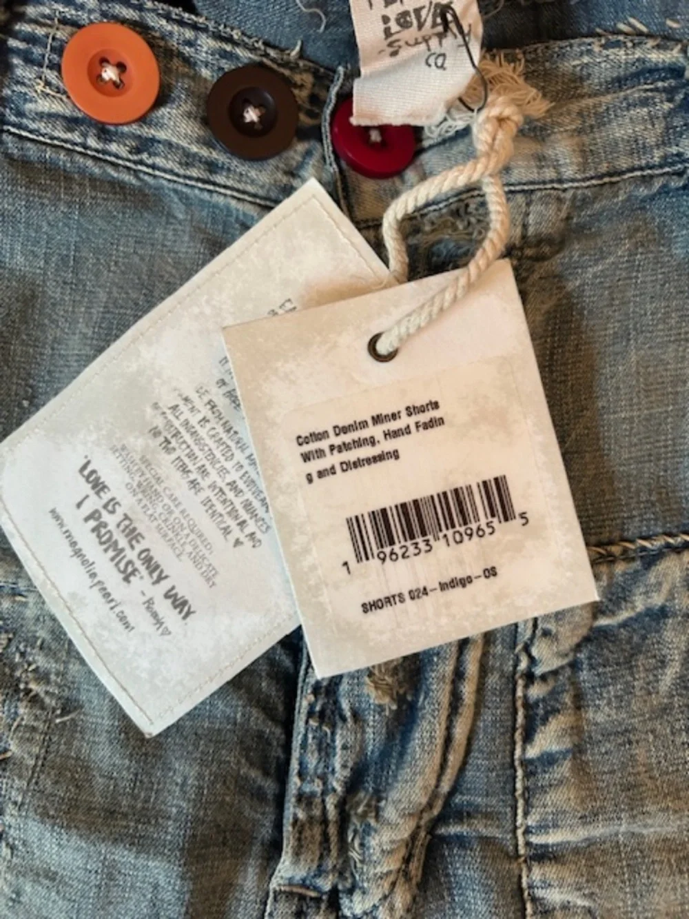 NWT - Magnolia Pearl Denim Miner Shorts 024 in Indigo - Picture 6 of 6